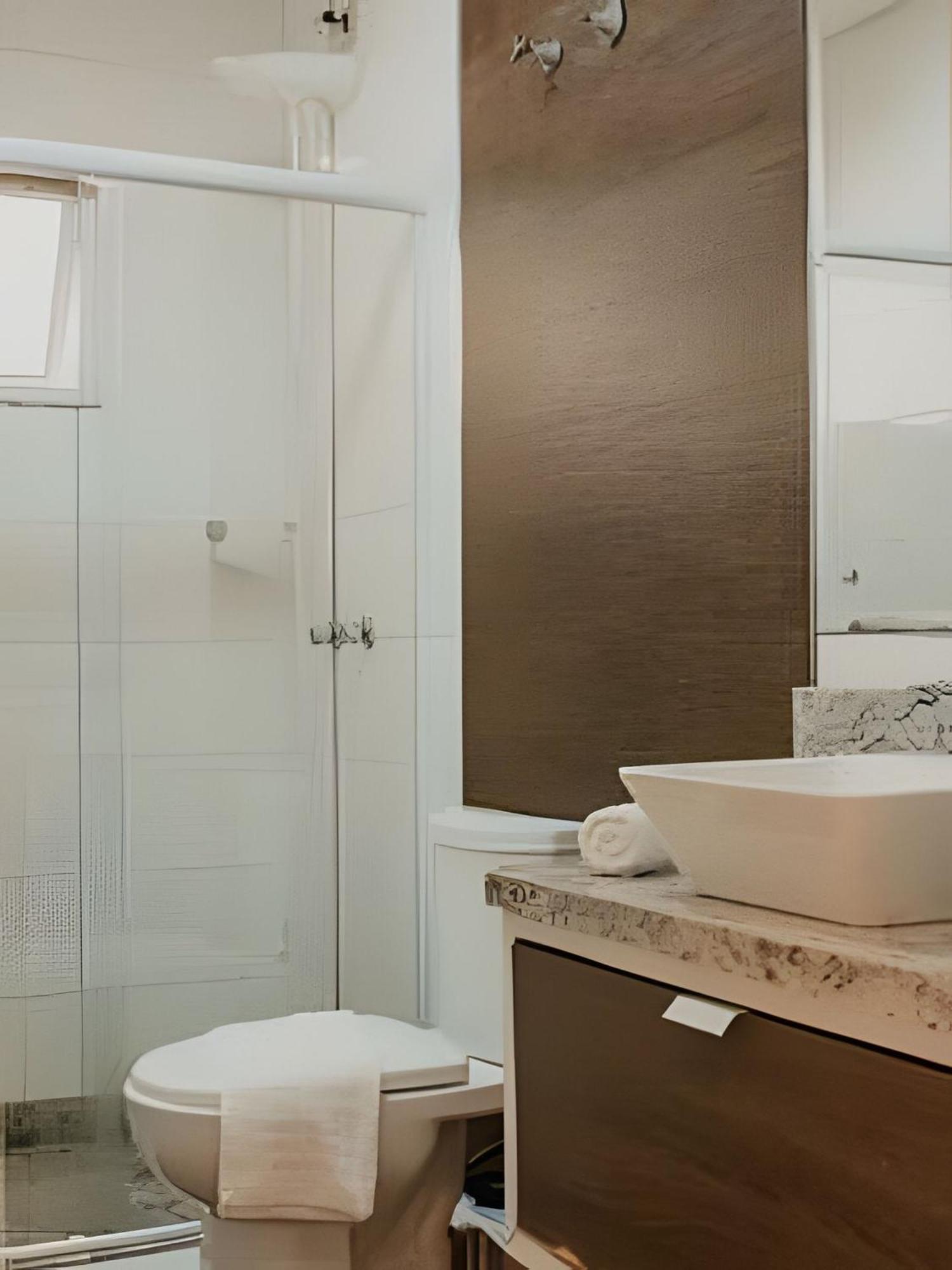 Sobrado Com 5 Suite 1 Quarto Piscina Churraqueira Ar Ate 20 Hospede フォス・ド・イグアス エクステリア 写真