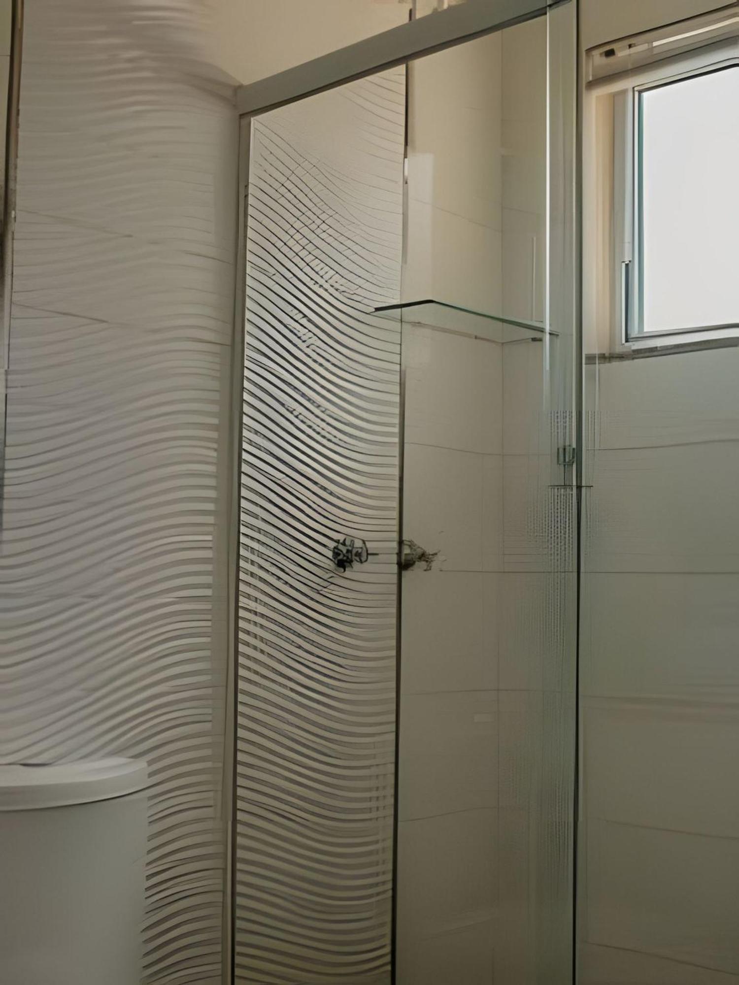 Sobrado Com 5 Suite 1 Quarto Piscina Churraqueira Ar Ate 20 Hospede フォス・ド・イグアス エクステリア 写真